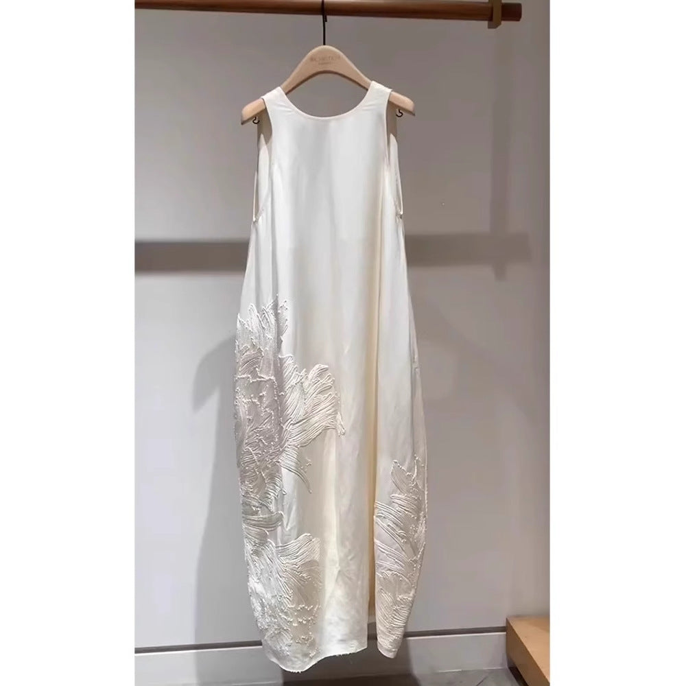 Artistic Embroidered Sleeveless Dress, Loose Slim - Fitted Mid - Length Temperament Dress（Sizes S - XL）