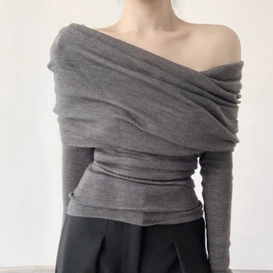 Elegant Off-Shoulder Slim Knit Top - Simple and Stylish, Perfect for Any Occasion